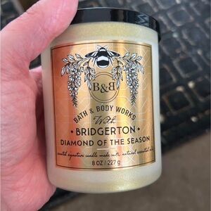 Bath & Body Works Bridgerton Candle - Cream and Black